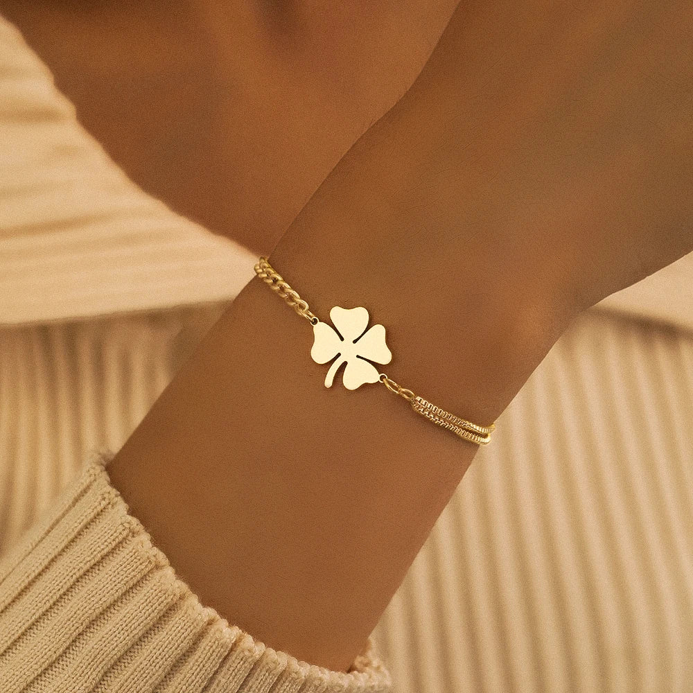 HERnniez Bracelets Classic Clovers Pendant