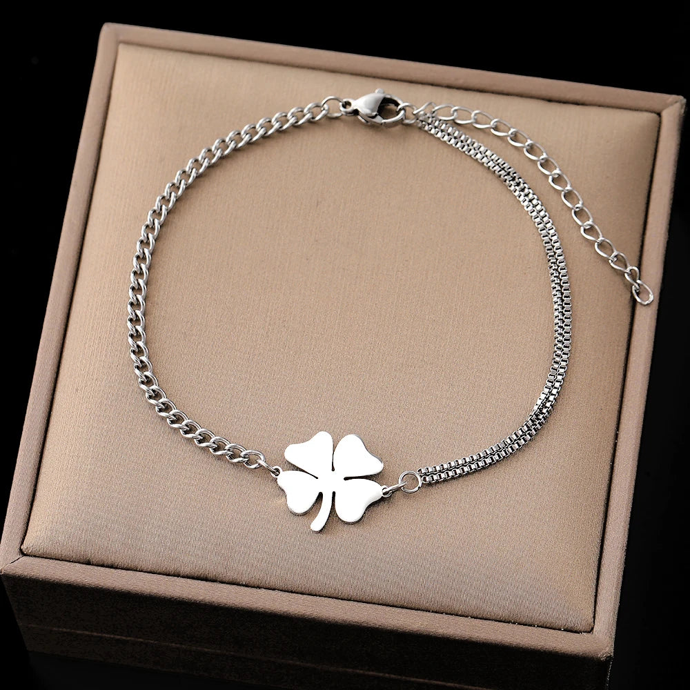 HERnniez Bracelets Classic Clovers Pendant