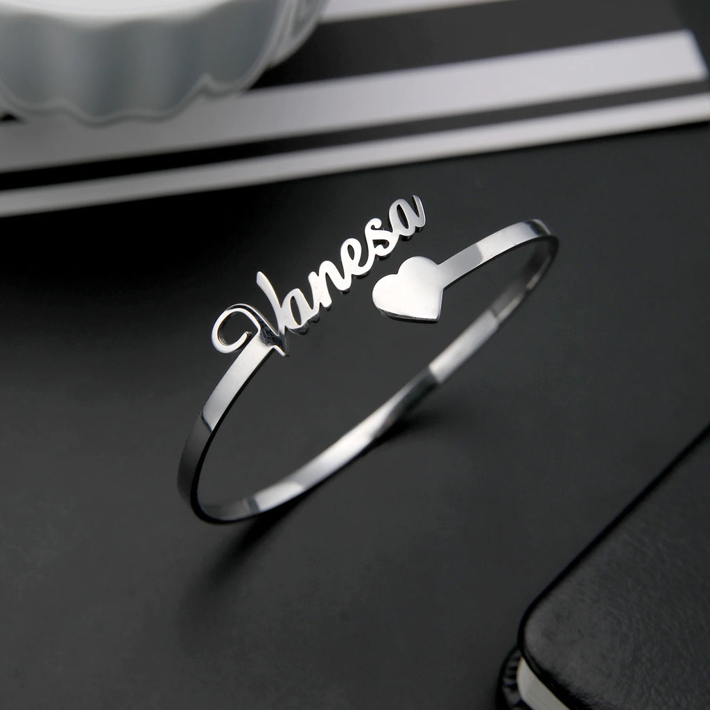 HERnniez Personalized Name Bracelet Custom Jewelry